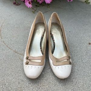 Seychelles heels in bisque and taupe - vintage inspired size 9